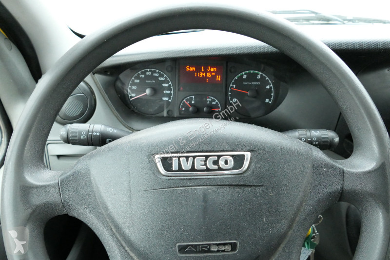 Nyttofordon Iveco Daily 35 S11 C30C AUTOMATIK...