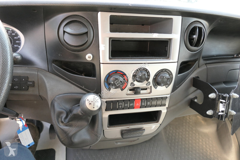 Veicolo commerciale Iveco Daily 35 S11 C30C...