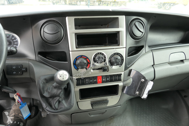 Užitkové vozidlo Iveco Daily 35 S11 C30C...