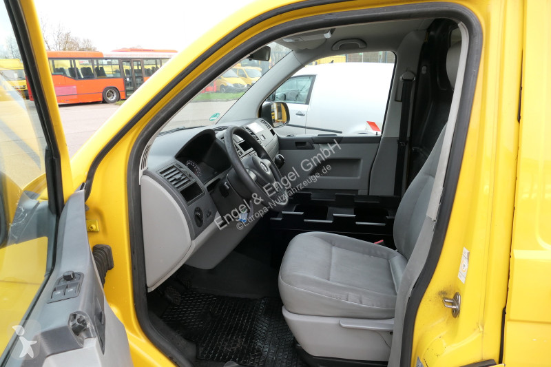 Volkswagen T5 Transporter 2.0 TDI 2-Sitzer...