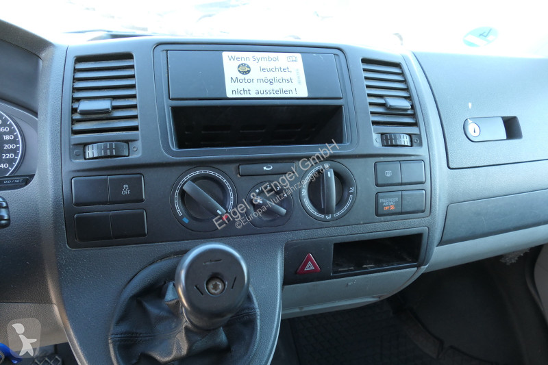 Veicolo commerciale Volkswagen T5 Transporter...