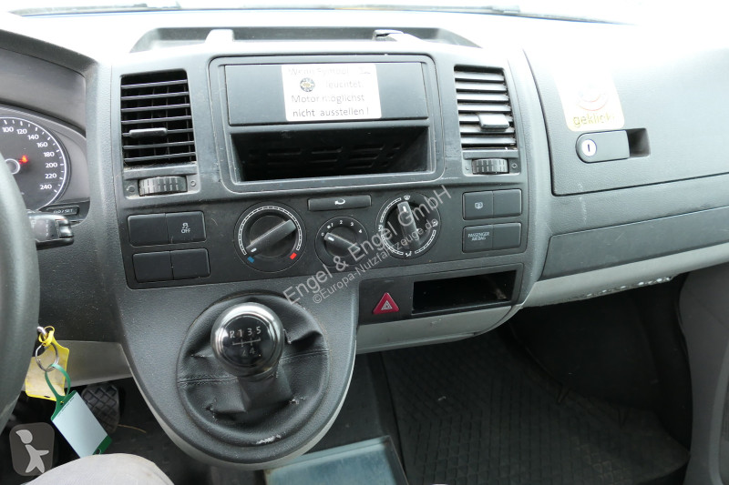 Veicolo commerciale Volkswagen T5 Transporter...