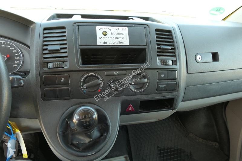 Veicolo commerciale Volkswagen T5 Transporter...