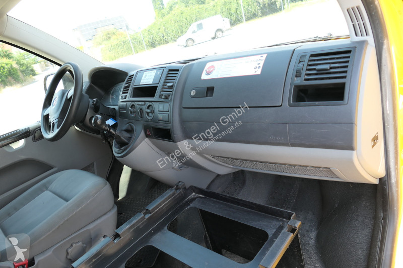 Veicolo commerciale Volkswagen T5 Transporter...