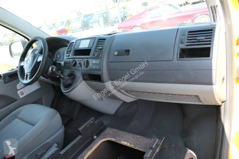 Veicolo commerciale Volkswagen T5 Transporter...