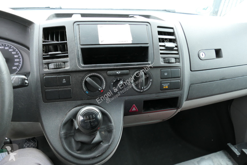 Veicolo commerciale Volkswagen T5 Transporter...