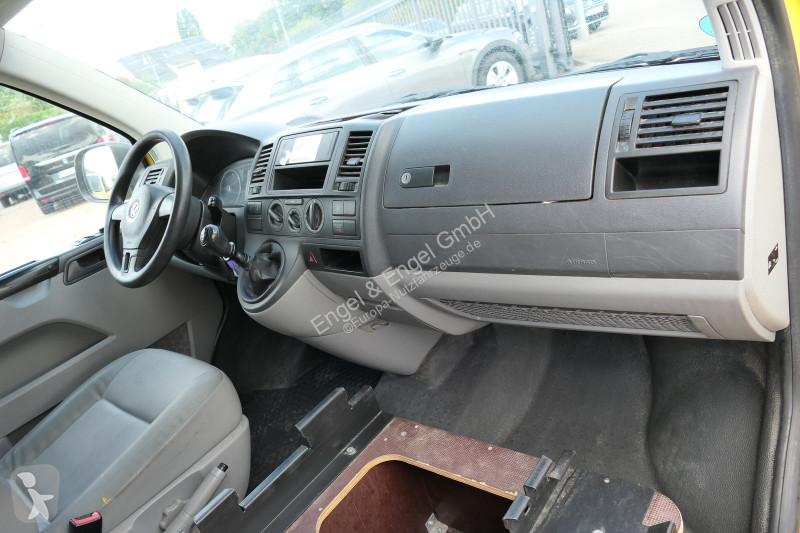 Veicolo commerciale Volkswagen T5 Transporter...