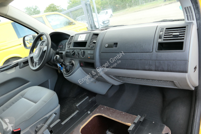 Veicolo commerciale Volkswagen T5 Transporter...