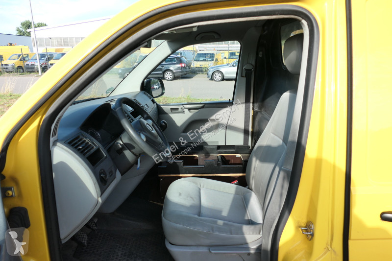 Коммерческий автомобиль Volkswagen T5...