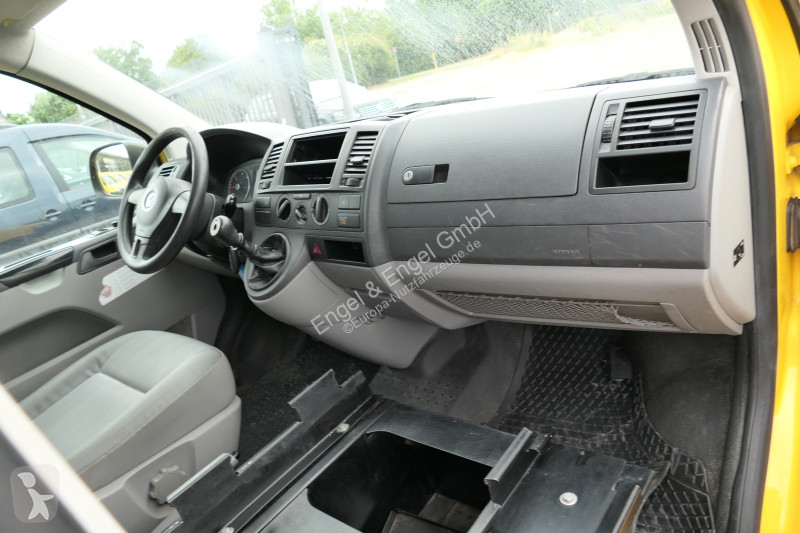 Veicolo commerciale Volkswagen T5 Transporter...