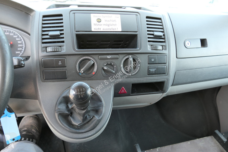 Veicolo commerciale Volkswagen T5 Transporter...