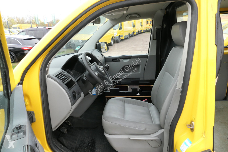 Veículo utilitário Volkswagen T5 Transporter...