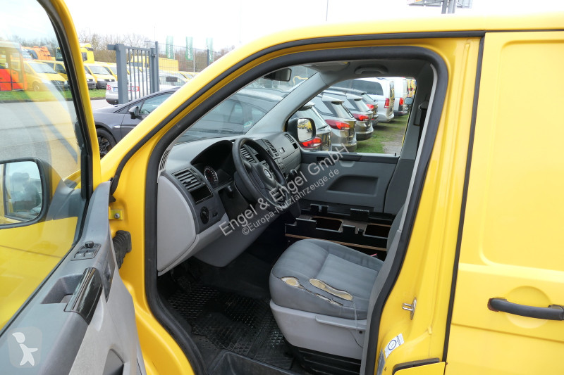 Autoutilitară Volkswagen T5 Transporter 2.0 TDI...