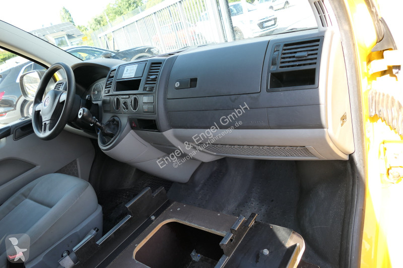 Veicolo commerciale Volkswagen T5 Transporter...