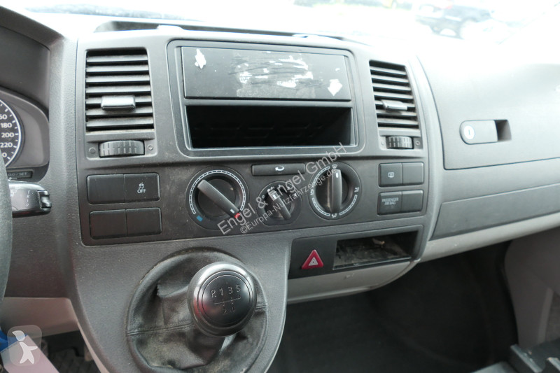Veicolo commerciale Volkswagen T5 Transporter...