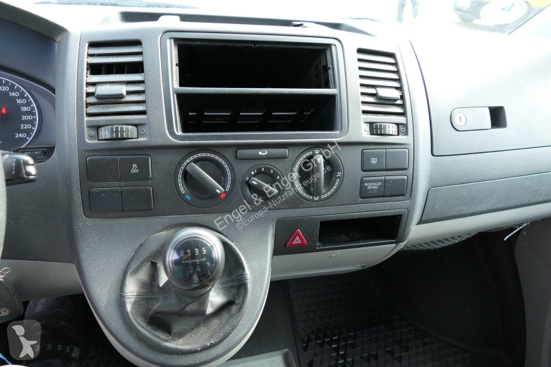 Veicolo commerciale Volkswagen T5 Transporter...
