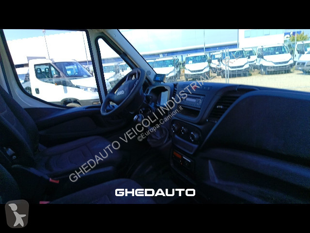 Bedrijfswagen Iveco Daily 65C15 - 65C15