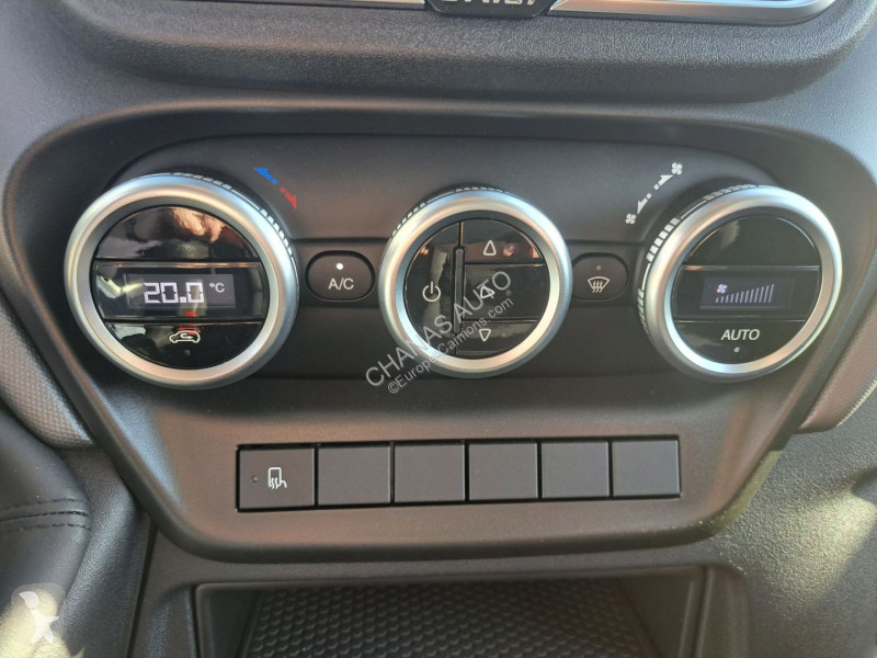 Véhicule utilitaire Iveco 35C18 A8 180CV 3L...