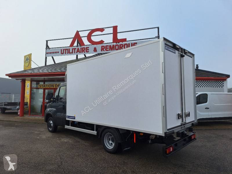 Furgoneta Iveco