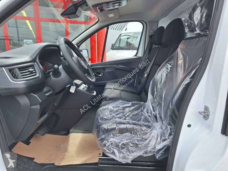 Furgoneta Nissan