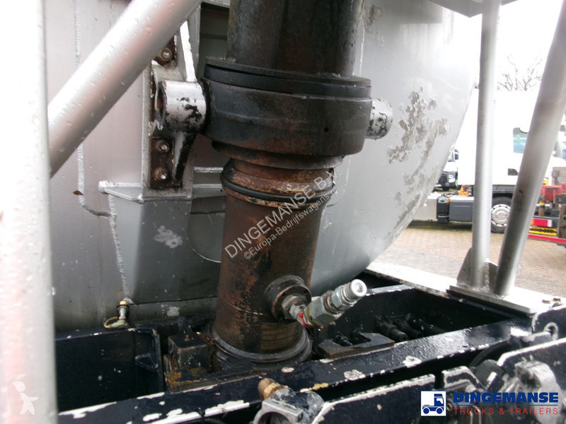 Bedrijfswagen   Powder tank alu 38 m3 (tipping)