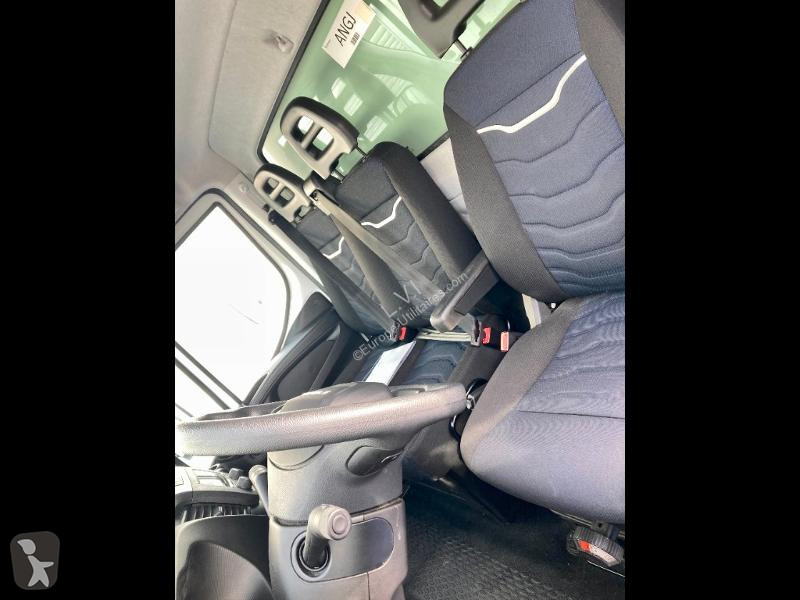 Užitkové vozidlo Iveco CCb 35C16 Empattement 4100