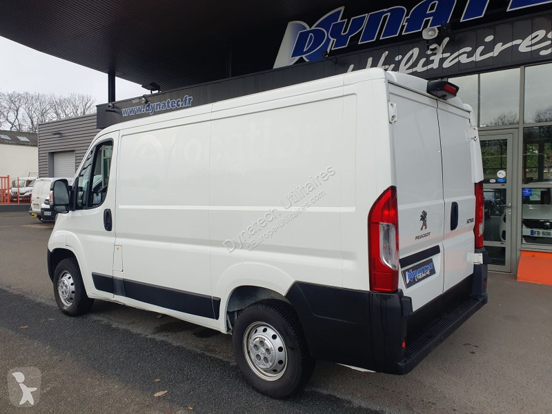 Véhicule utilitaire Peugeot BOXER FG 333 L1H1...