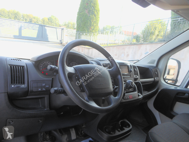 Užitkové vozidlo Citroën 33 L2H2 2.0 Bluehdi...