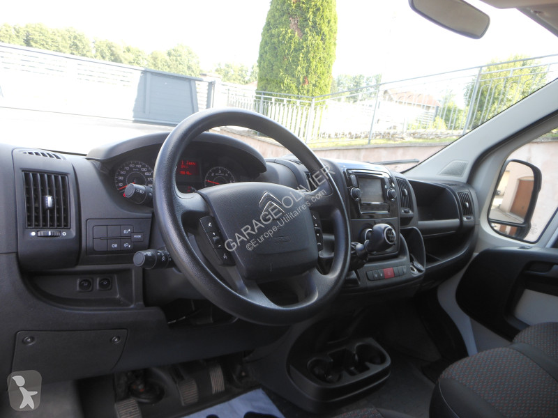Véhicule utilitaire Citroën 30 L1H1 2.0 Bluehdi...
