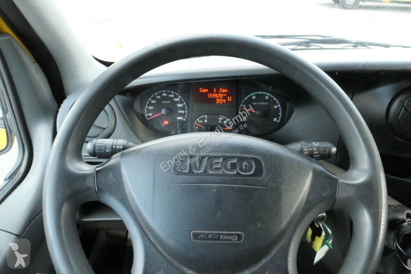 Furgoneta Iveco Daily 35 S11 C30C AUTOMATIK...