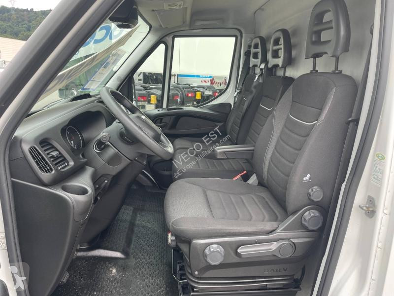 Furgoneta Iveco 35S Fg 35S14 V12 - FOURGON 12...