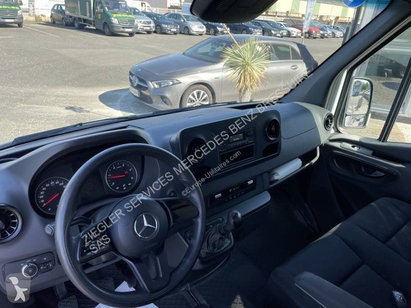 Véhicule utilitaire Mercedes