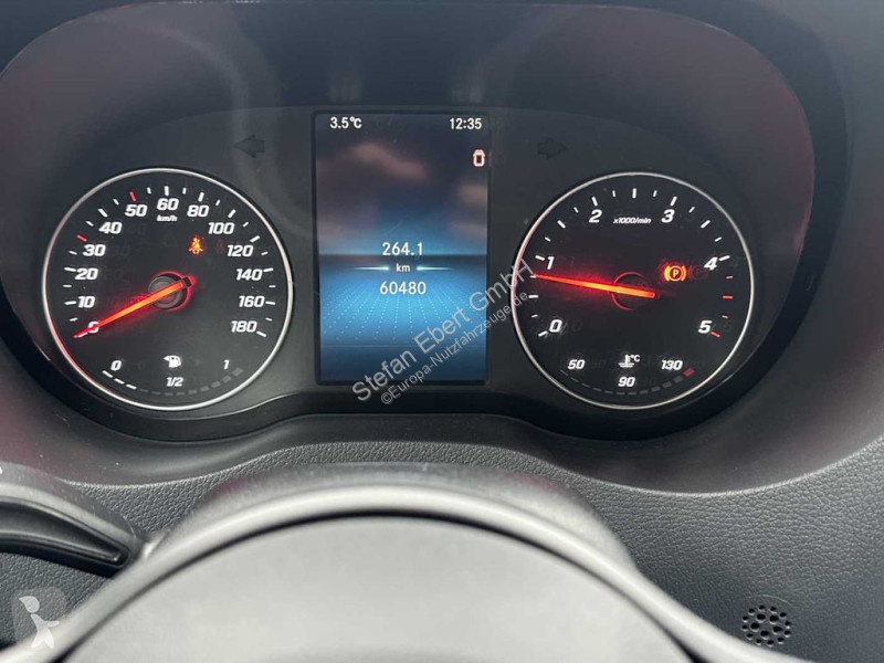 Véhicule utilitaire Mercedes 317 CDI 4325 Klima...