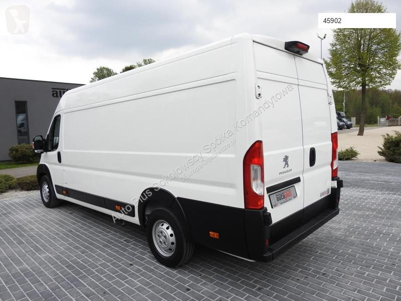 Autoutilitară Peugeot BOXER FURGON CHŁODNIA...