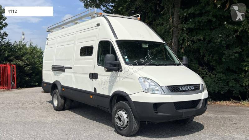Véhicule utilitaire Iveco Iveco 70C17 4X2