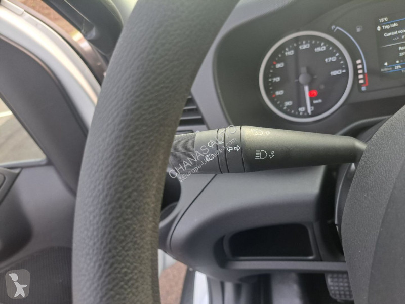 Autoutilitară Iveco 35C16 160CV 3L PLANCHER...