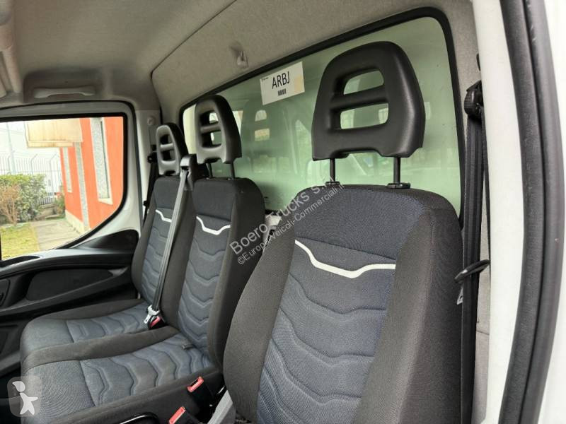 Véhicule utilitaire Iveco