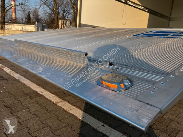 Nyttofordon Iveco 35S18A8H3.0 Hi-matic Koffer...