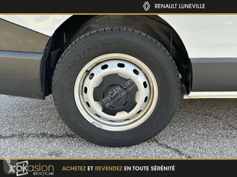Veículo utilitário Renault TRAFIC FGN L2H2 3000...