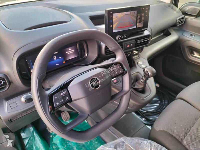 Véhicule utilitaire Opel