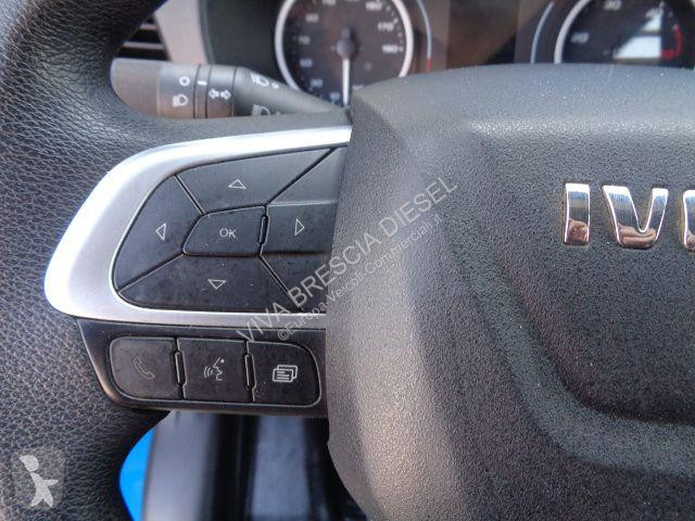 Veicolo commerciale Iveco DAILY