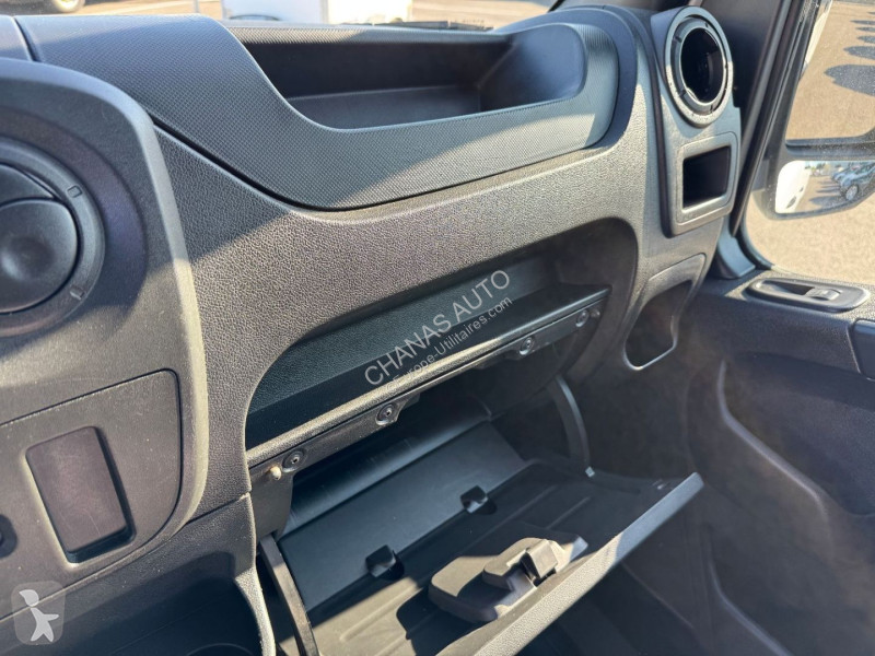 Veículo utilitário Opel F2800 L1H1 2.3 CDTI 110