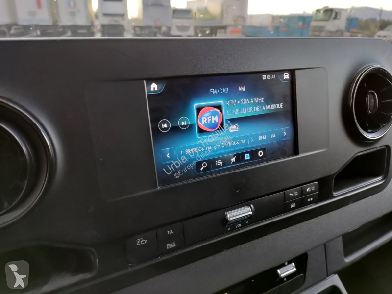 Véhicule utilitaire Mercedes SPRINTER FOURGON