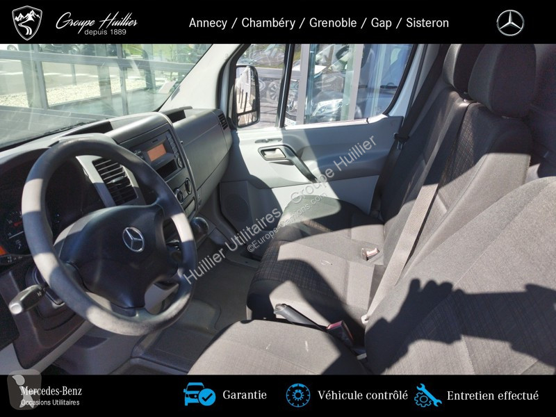 Véhicule utilitaire Mercedes 314 CDI 32N 3T5...