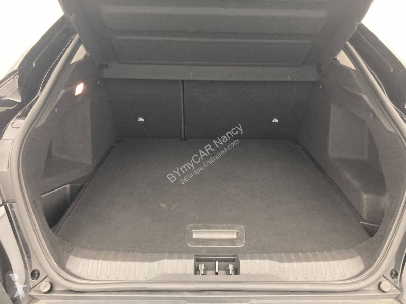 Autoutilitară Renault Arkana mild hybrid 140...