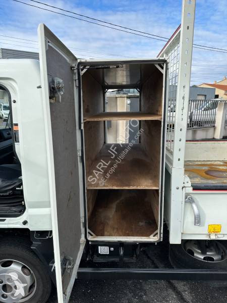 Furgoneta Mitsubishi Fuso