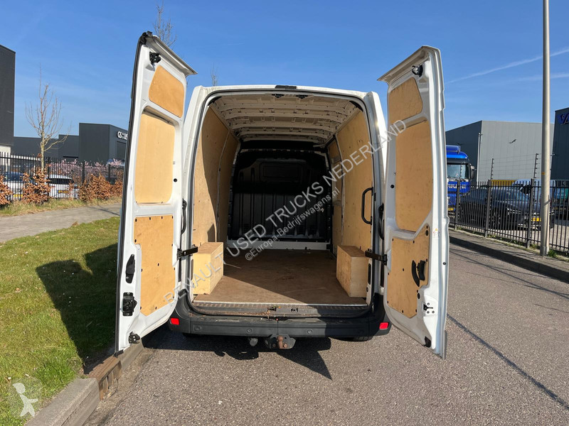Užitkové vozidlo Renault 135,35 L3 H2,...