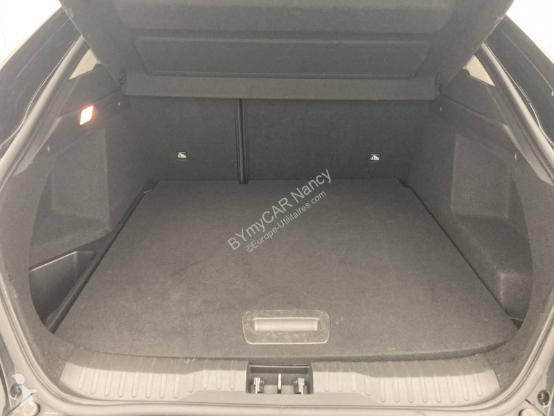 Autoutilitară Renault Arkana mild hybrid 140...