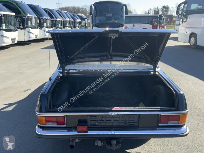 Užitkové vozidlo Mercedes 200 D/8