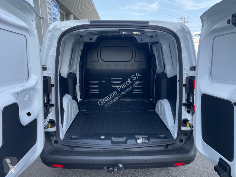 Véhicule utilitaire Ford 1.0 EcoBoost 100ch Trend